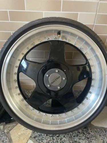 Rodas Volcano aro 17