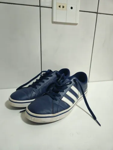 Tenis Original Adidas (Azul) pouco usado!!