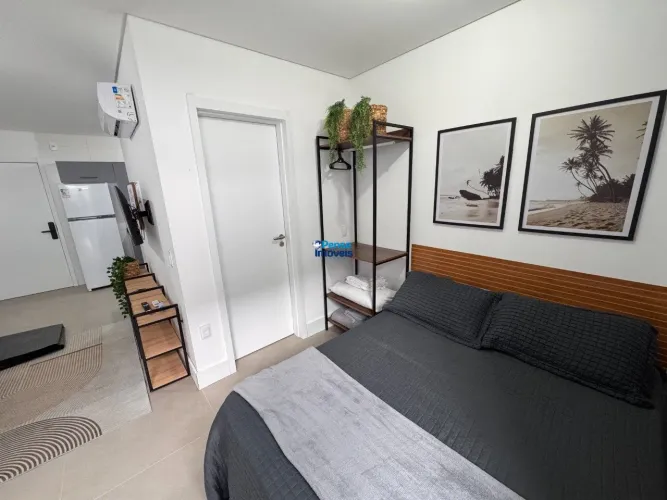 APARTAMENTO STUDIO COM GARDEN NA BARRA DA LAGOA - FLORIANÓPOLIS
