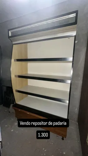 Repositor de padaria