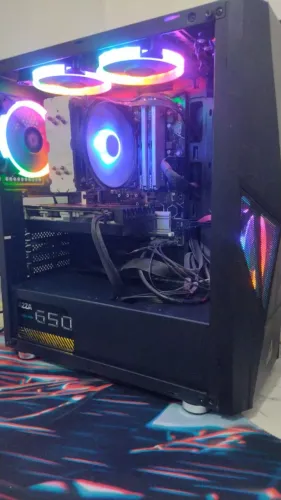 Pc Gamer.