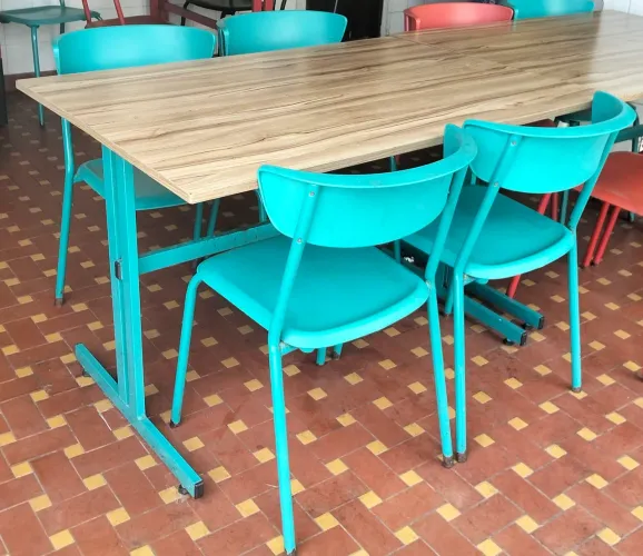 Mesa c/4 cadeiras