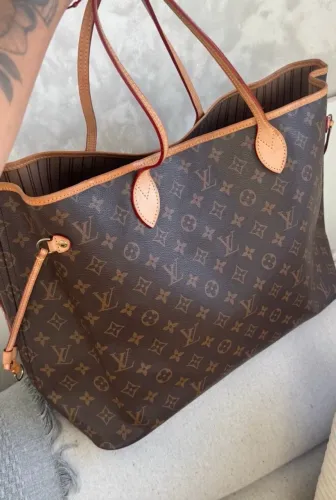 Bolsa Louis Vuitton italiana  