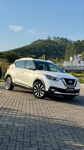Nissan Kicks SL 1.6 16V Flexstar 5P Aut. 2017