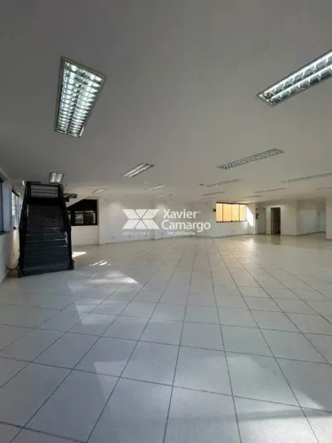 Salão comercial com 450m² para locação no Centro - Cordeirópolis/SP