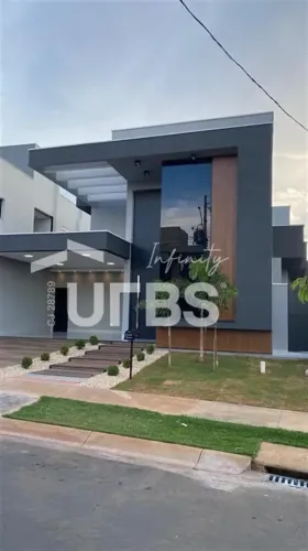 Casa Térrea no Condomínio Parqville Jacarandá - Aparecida de Goiânia