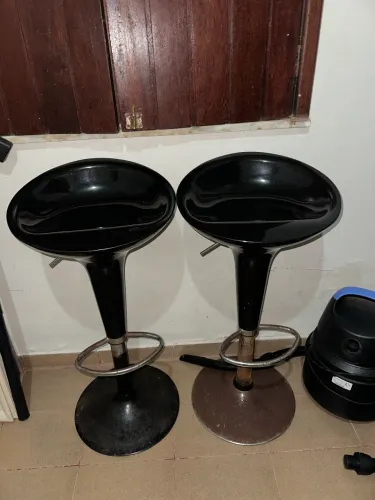 Banquetas pra vender logo