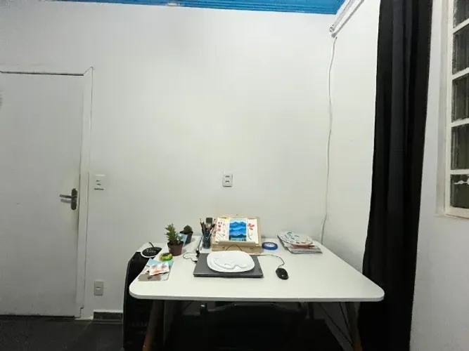 Mesa de escritório/pintura/sala de jantar - Muito versátil