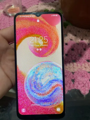 Vende se Galaxy A04e
