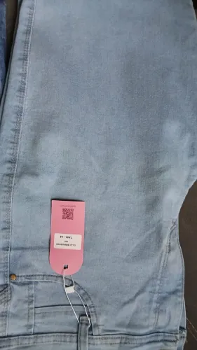 Roupa nova na etiqueta