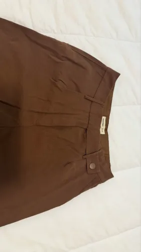 Calça reta alfaiataria Hering marrom 38