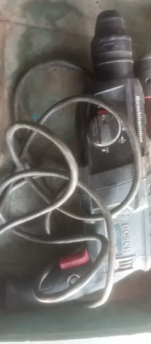 Furadeira impacto Bosch 220v