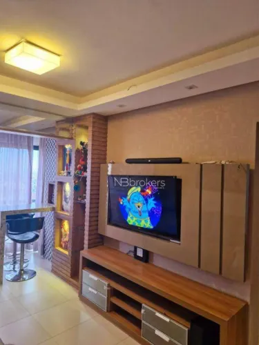 ÁGUA VERDE - Apartamento no melhor Condomínio da região
