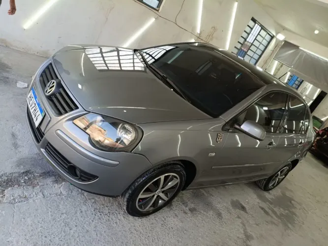 Volkswagen Polo Sedan 1.6 MI Total Flex 8V 4P 2008
