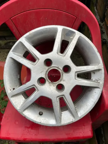 Roda 14 Fiesta trail original