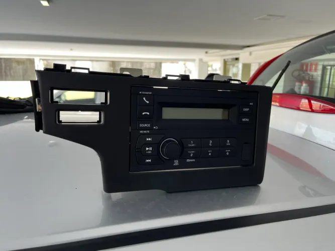 Som original + moldura original carro Honda fit 2015-2021