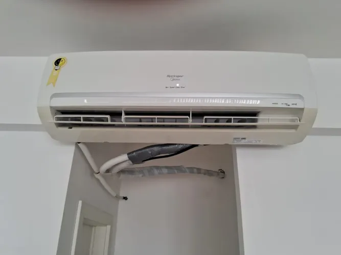 AR-CONDICIONADO SPRINGER MIDEA INVERTER 24.000 BTUs