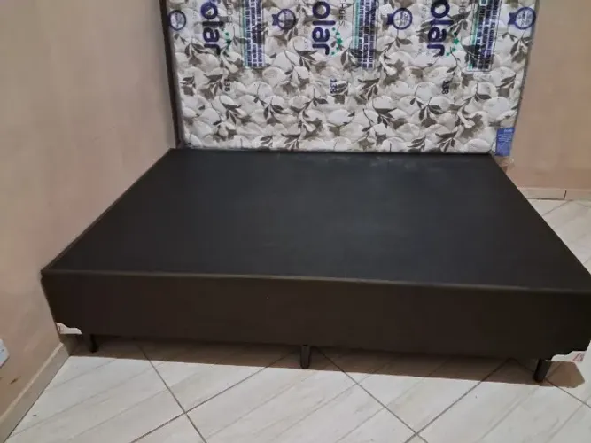 Cama box