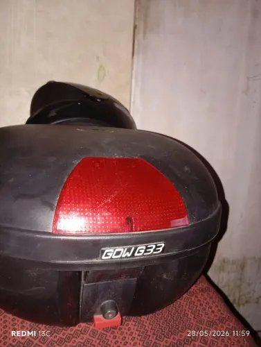 Venda de Baú e capacete 