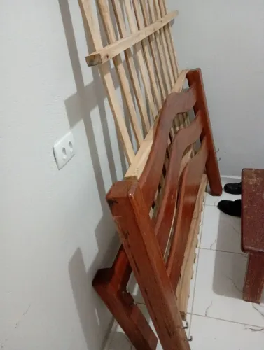 Cama de casal madeira jatobá sem braços lateral 