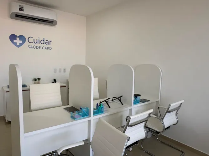 Cabines de atendimento à venda.