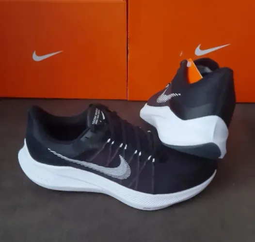 Tênis Nike Zoom Winflo 8 black Tam 42 (original / novo)