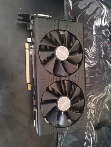 Placa de Vídeo RX570 4GB (Olha descrição!)