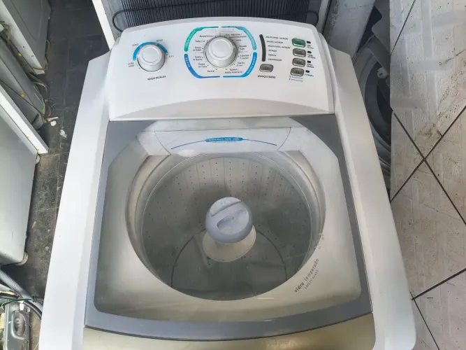 Máquina de lavar Electrolux 10 kg