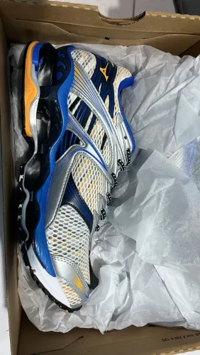 MIZUNO WAVE PROPHECY 1