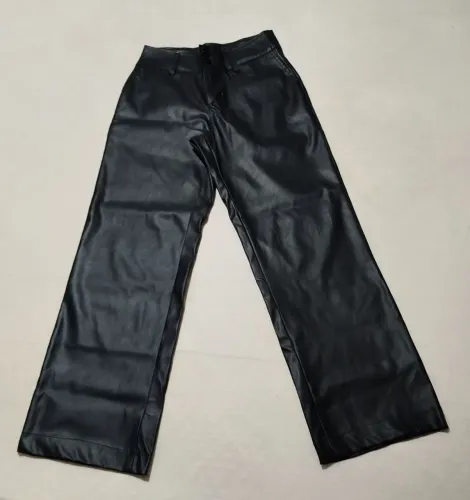 Calça preta couro - n. 36/P
