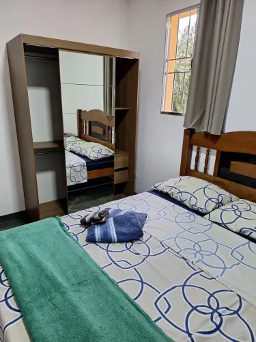 Quartos Privativos com Cama de Solteiro ou Casal* - Mobiliado - Próximo a Tudo!