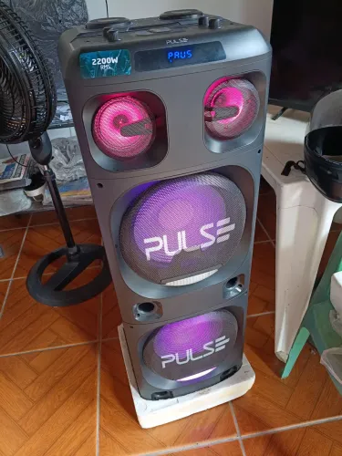 Caixa amplificada 2.200w pulse 