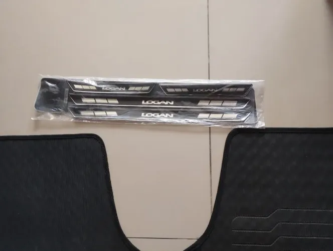 Conjunto de Tapete e Soleira