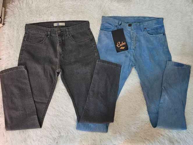 ?Kit 2 Calças Jeans Masculina Tam 42 (Uma Nova c/ Etiqueta)