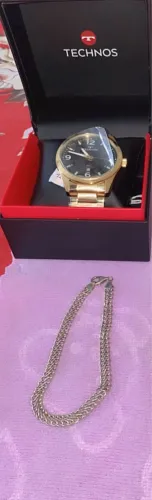 Relógio mas pulseira de prata 