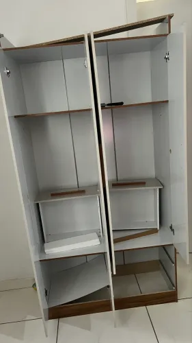 Armário / Guarda Roupa infantil