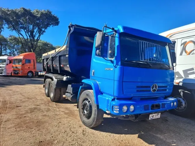 M.benz 2423 6x4 traçado caçamba basculante