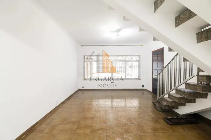 Sobrado à Venda no Tatuapé, 200m², 3 Dorms R$730mil