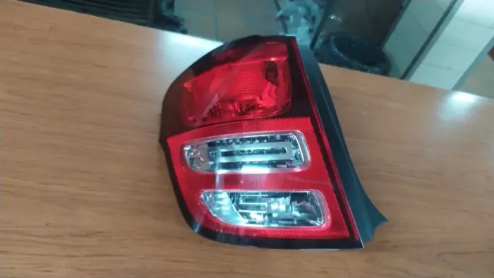 Lanterna C3 2013 ate 2020 Com detalhe 
