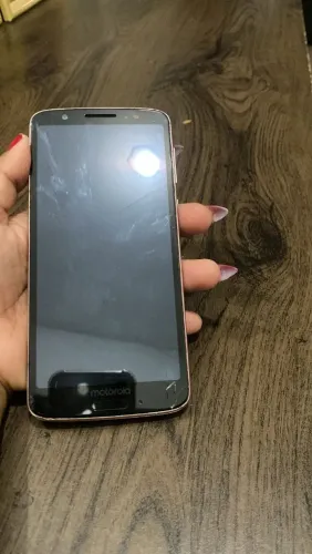 Vendo Moto G 6 em perfeito estado