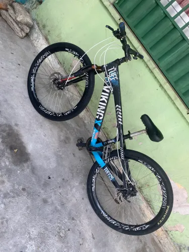 Bicicleta esportiva 