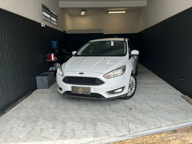 Ford Focus Fastback Se/se Plus 2.0 Flex Aut. 2016