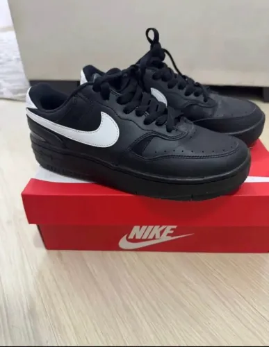 Tênis Nike gamma force 