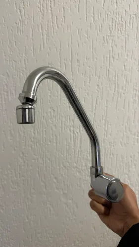 Torneira de Parede para Cozinha Cromada