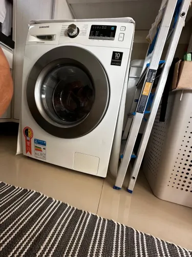 Lava e seca Samsung