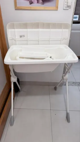 Banheira com suporte e trocador Burigotto Millenia