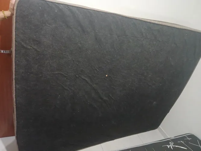 Olá, estou vendendo este colchão de casal tamanho king por 150. 