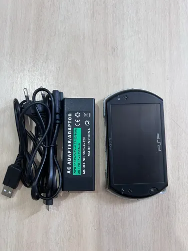PSP GO