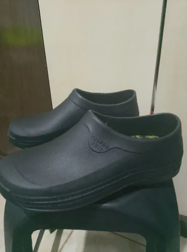 Sapato Anti- derrapante