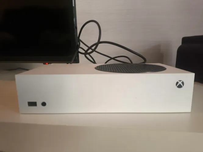 Xbox series S seminovo